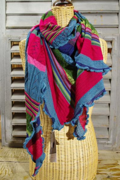 Dreiecktuch Kyra fantasy von invero merino